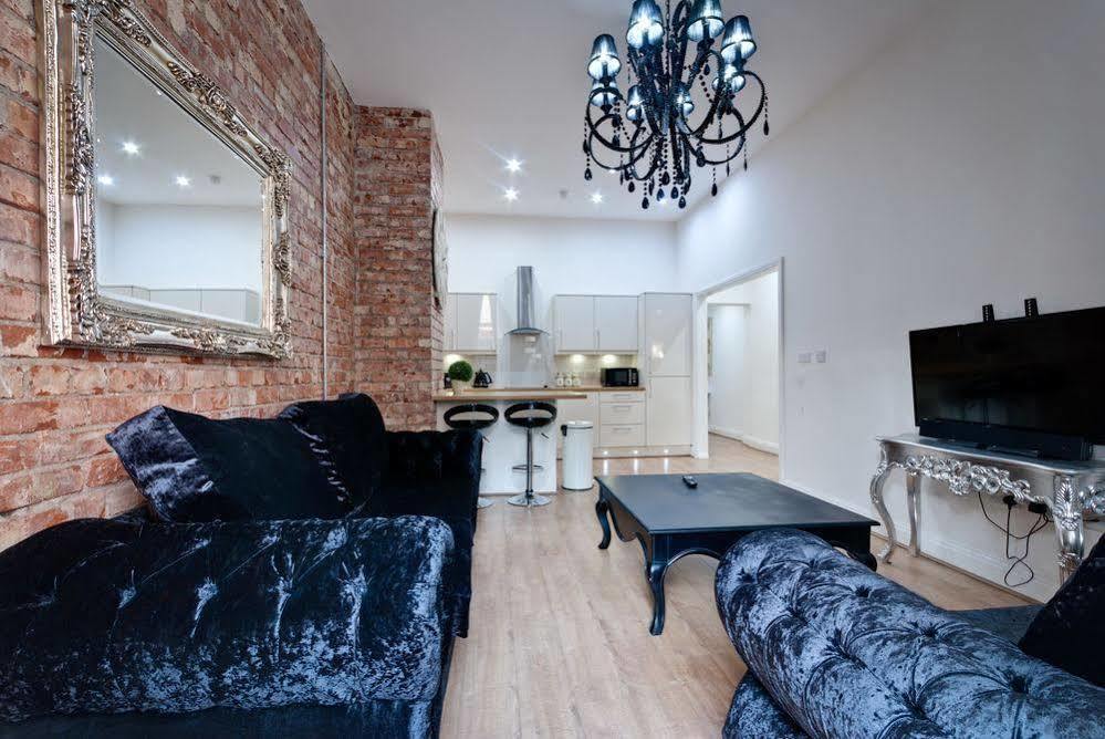 Ware Apart - Slater Street 4*